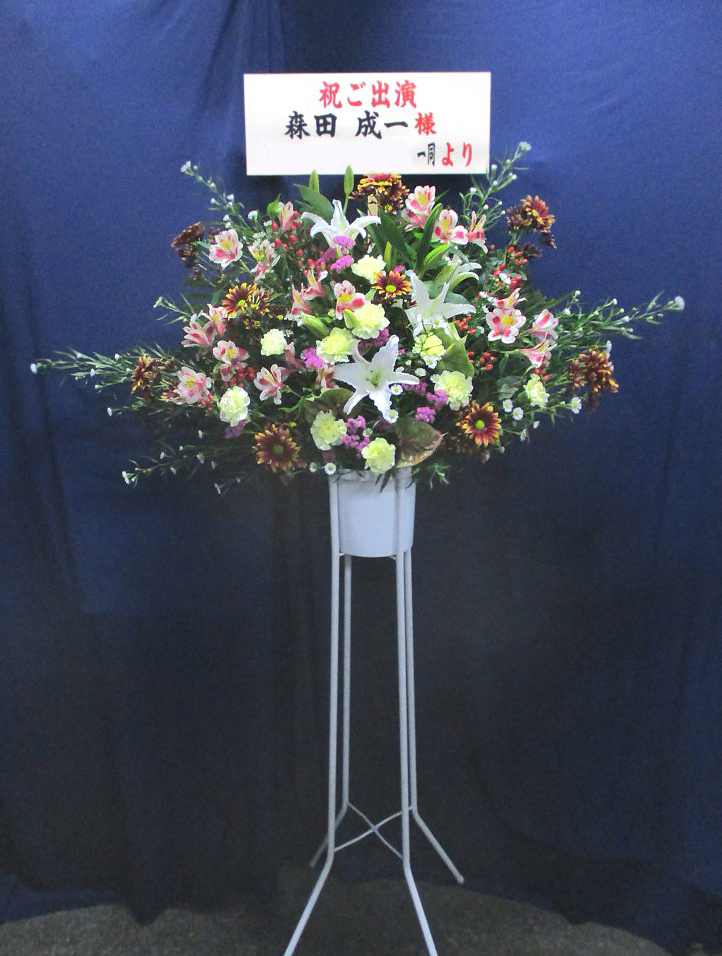 スタンド一段生花 16,200円（税込）