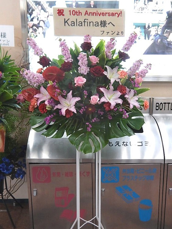 スタンド一段生花 16,200円（税込）